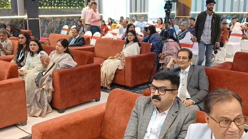 समस्तीपुर में चिकित्सा महाकुंभ: डायमेकॉन-2026 में नवीनतम तकनीकों पर मंथन, देश के दिग्गज डॉक्टर हुए शामिल 4