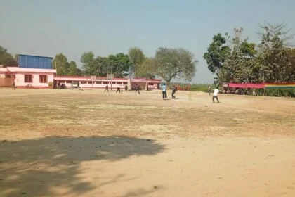 वीरपुर में मंजीत के तूफानी 157 रनों से जीडी कॉलेज बेगूसराय सेमीफाइनल में, राजोपुर छौड़ाही को 27 रनों से हराया 43