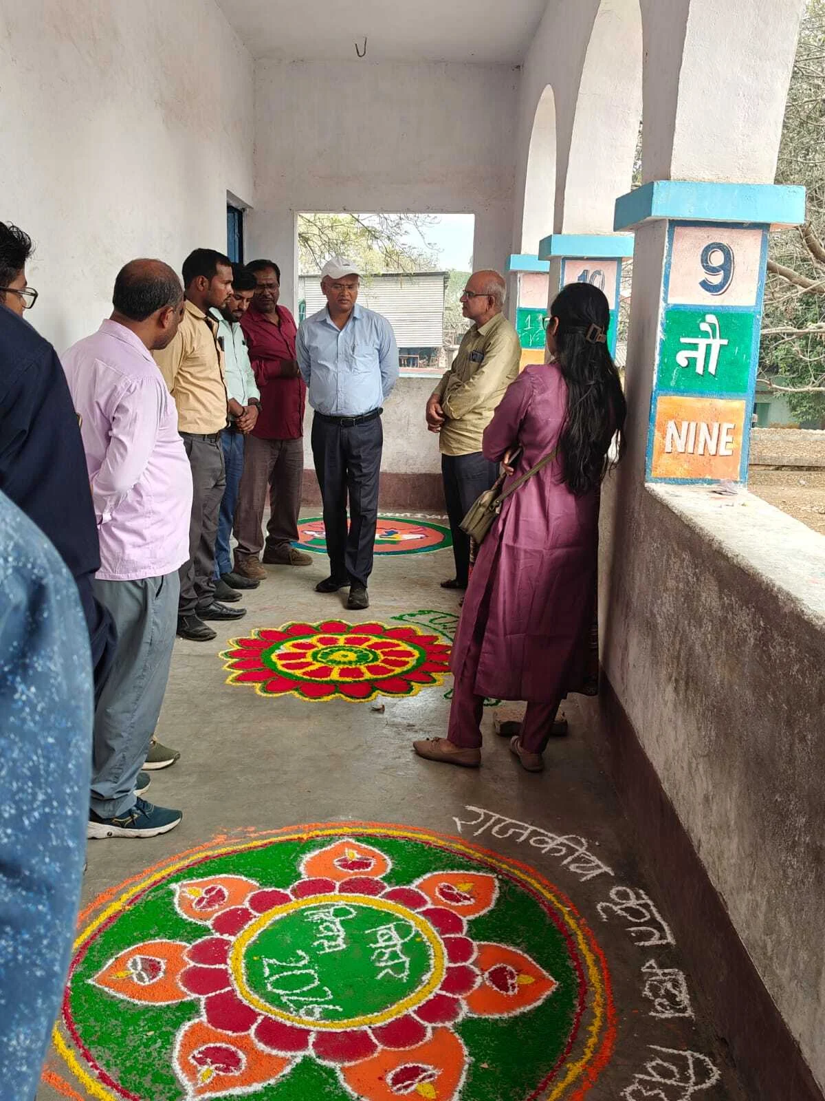 भगवानपुर में बिहार दिवस प्रतियोगिता में मोख्तियारपुर और अतरुआ के छात्र चमके; बीडीओ ने विजेताओं को किया पुरस्कृत, अब जिला स्तर पर दिखाएंगे दम 2