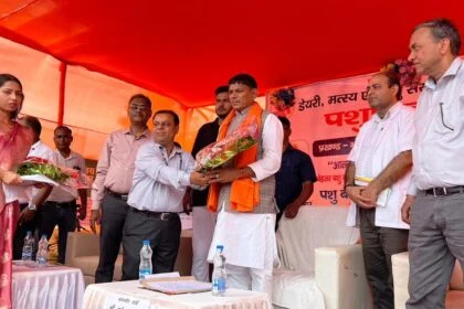 भगवानपुर में पशुपालकों के लिए बड़ी सौगात, मंत्री सुरेंद्र मेहता बोले- बकरी गरीबों का एटीएम है' 25