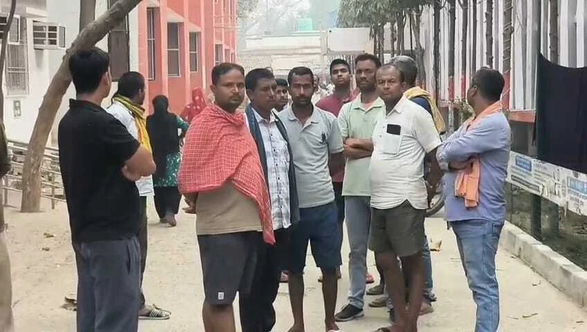 बेगूसराय में शादी की खुशियां मातम में बदलीं, जर्जर बिजली तार की चपेट में आने से युवक की दर्दनाक मौत 3