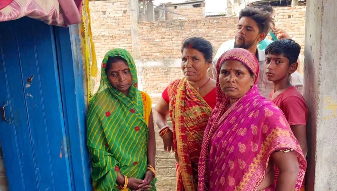 भगवानपुर में चोरों का दुस्साहस: वार्ड सदस्य के घर से लाखों के जेवरात और नकदी पार, इलाके में दहशत 3