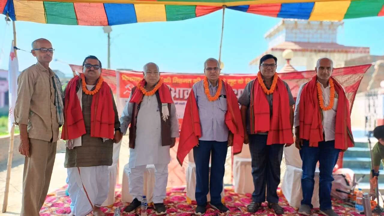 "तानाशाही फैसलों ने जनता को बर्बादी की दहलीज पर धकेला" - बछवाड़ा में गरजे माकपा नेता 3