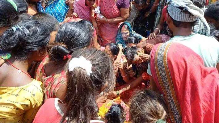 रोजी-रोटी की तलाश ने छीनी जिंदगी, बेंगलुरु में मजदूरी कर लौट रहे वीरपुर के युवक की ट्रेन हादसे में मौत 4