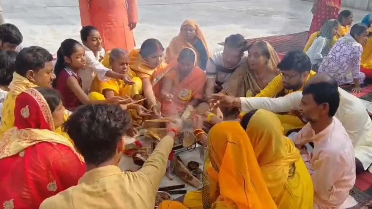 नालंदा: हिलसा में आरएसएस का विराट हिंदू सम्मेलन, सांस्कृतिक कार्यक्रमों से माहौल हुआ भक्तिमय, बड़ी संख्या में जुटे लोग 7