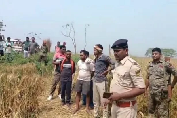 बेगूसराय में एक युवक को निर्मम तरीके से हत्या कर बहियार में फेंका शव, इलाके में फैली सनसनी 9