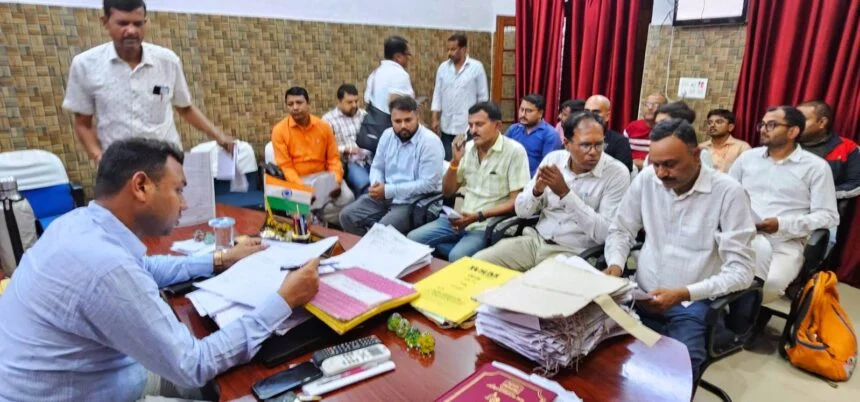 समस्तीपुर: गैस वितरण में लापरवाही पर नपेंगे संचालक, एसडीओ ने दी सख्त चेतावनी; कहा- उपभोक्ताओं को न हो परेशानी 1