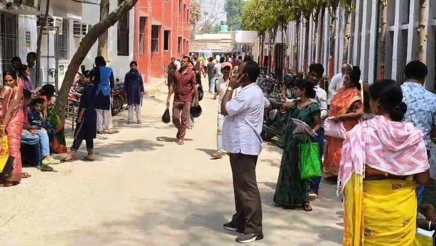 बेगूसराय में करंट की चपेट में आने से सफाईकर्मी की मौत, परिवार में मचा कोहराम 2