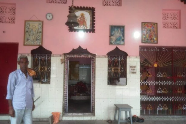 असुरारी वाली जगदम्बा माता सत्य की उपासक हैं, सत्य ही परमेश्वर है, परमेश्वर ही सत्य है - संध्या कुमारी 7