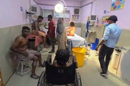 बेगूसराय में गैस सिलेंडर ब्लास्ट, एक ही परिवार के 5 लोग गंभीर रूप से झुलसे 8