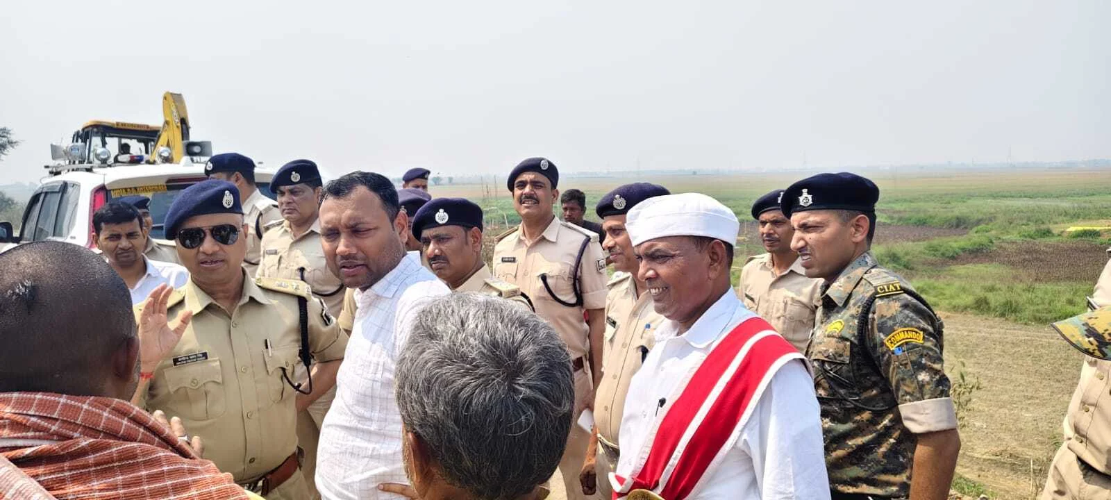 समस्तीपुर: राज्य स्तरीय बाबा केवल स्थान मेला की तैयारी तेज, एसडीओ व एसपी ने किया संयुक्त निरीक्षण 3