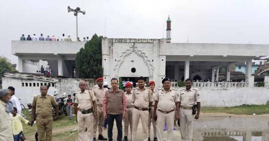 वीरपुर में शांतिपूर्ण संपन्न हुआ ईद का पर्व, मस्जिदों में अदा की गई नमाज 1