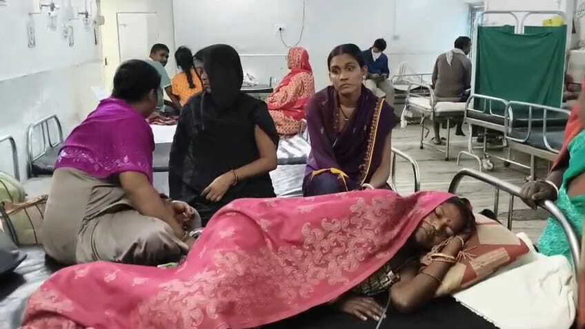 बेगूसराय सदर अस्पताल में स्वास्थ्य व्यवस्था की खुली पोल; औचक निरीक्षण पर पहुंचे गन्ना मंत्री संजय पासवान हुए आगबबूला 2