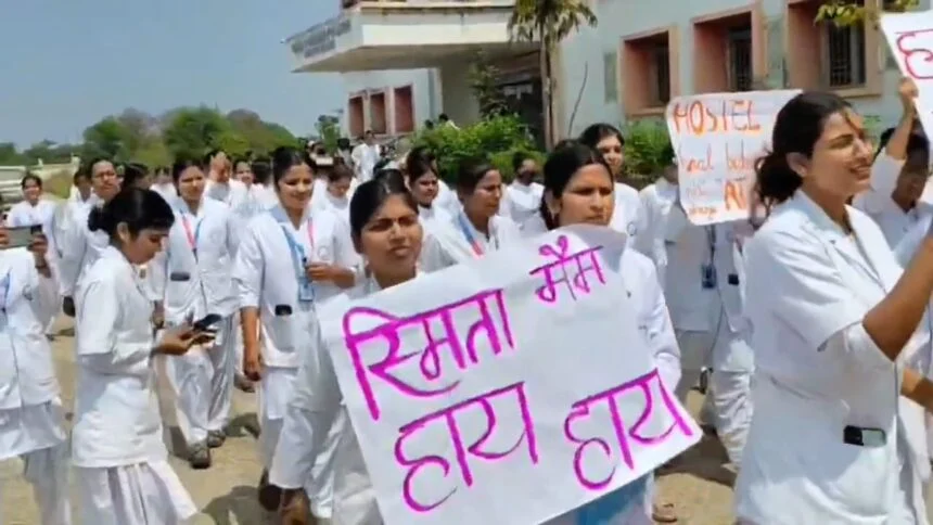 नालंदा: बिजली संकट के कारण पावापुरी मेडिकल कॉलेज एंड अस्पताल में उत्पन्न हुई पानी की समस्या, मेडिकल छात्राओं को शौच के लिए जाना पड़ता है बाहर, छात्रों ने किया प्रदर्शन 1