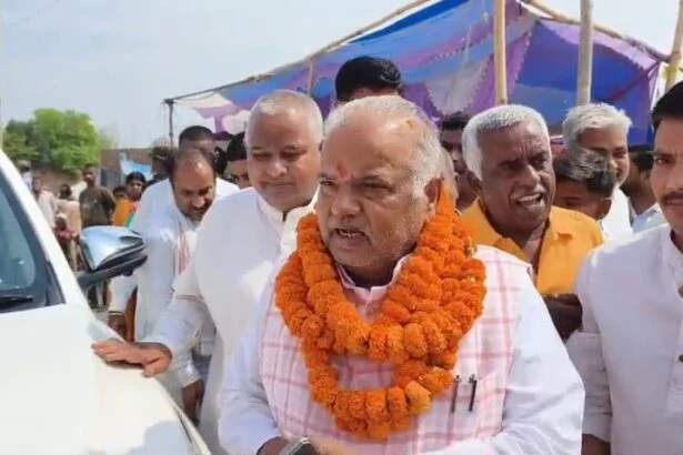 बिहार सरकार के ग्रामीण विकास एवं परिवहन मंत्री श्रवण कुमार ने बड़गांव छठ मेला का किया उद्घाटन, देश प्रदेश से आए हुए छठव्रतियों को दी शुभकामना 9