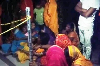 बेगूसराय में गौड़ा  चौर से लौट रहे 10वीं के छात्र की गोली मारकर हत्या, इलाके में फैली सनसनी 51