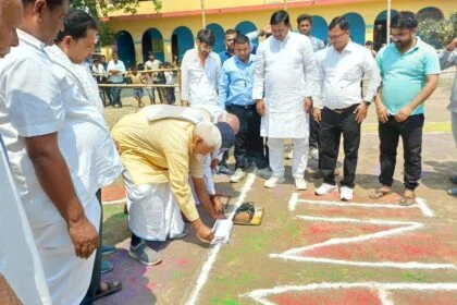 बछवाड़ा में दो दिवसीय कबड्डी प्रतियोगिता का भव्य आगाज, विभिन्न जिले के 16 टीमों ने दिखाया दमखम 43
