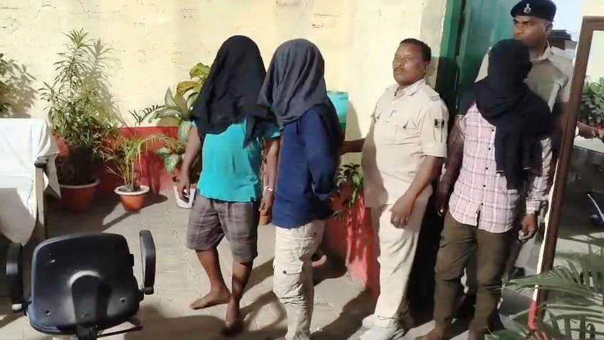 बेगूसराय पुलिस की बड़ी कामयाबी: चर्चित जमीन कारोबारी वरुण सिंह के हत्यारे गिरफ्तार, रणधीर महतो ने रची थी साजिश 3