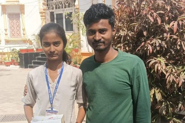 वीरपुर की बेटियों का बिहार में जलवा: खरमौली की खुशबू कुमारी ने 'टॉप-10' में बनाई जगह, प्रदेश में मिला 9वां स्थान 5