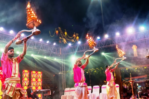 बीहट में चार दिवसीय 'मां शीतला महोत्सव' का भव्य आगाज; मंत्री सुरेंद्र मेहता ने किया उद्घाटन 1