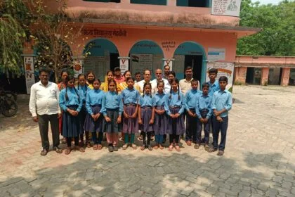 भगवानपुर के मध्य विद्यालय मेहदौली में बाल संसद का गठन, सोनाली बनीं 'प्रधानमंत्री' 59