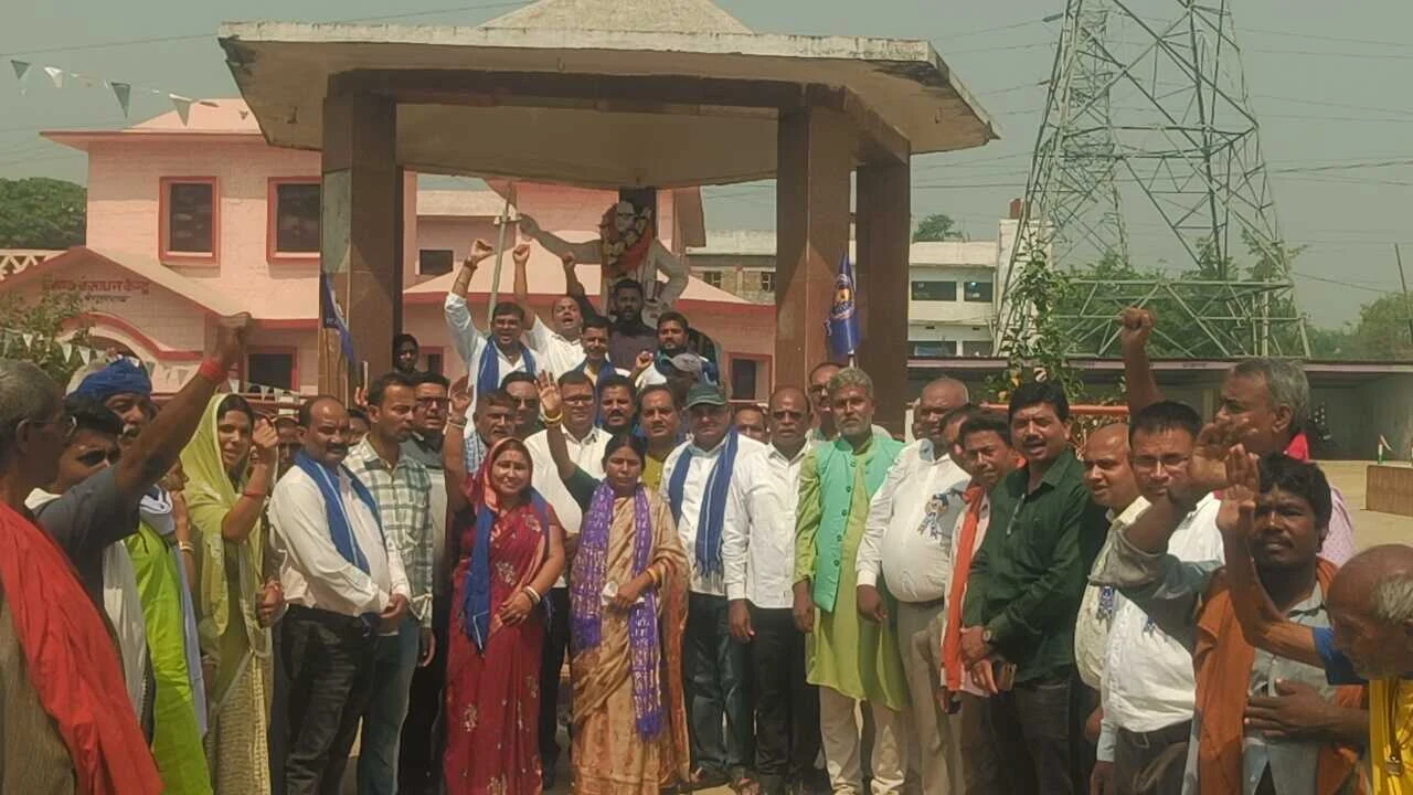 समाज शिक्षित बने, संगठित रहें, ईमानदारी से संघर्ष करें और बाबा साहेब के सपनों को पूरा करें- बबीता देवी 3