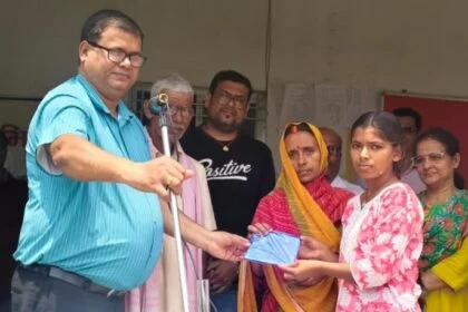 बरौनी प्रखंड के अमरपुर विद्यालय में मेधा सम्मान समारोह का आयोजन 28