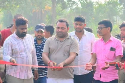 गौरीपुर में क्रिकेट टूर्नामेंट का राष्ट्रपति कुमार ने किया उद्घाटन  43