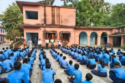 भगवानपुर प्रखंड के स्कूलों में बच्चों को सिखाए गए लू से बचाव के गुर, फोकल शिक्षकों ने दी स्वास्थ्य सलाह 25