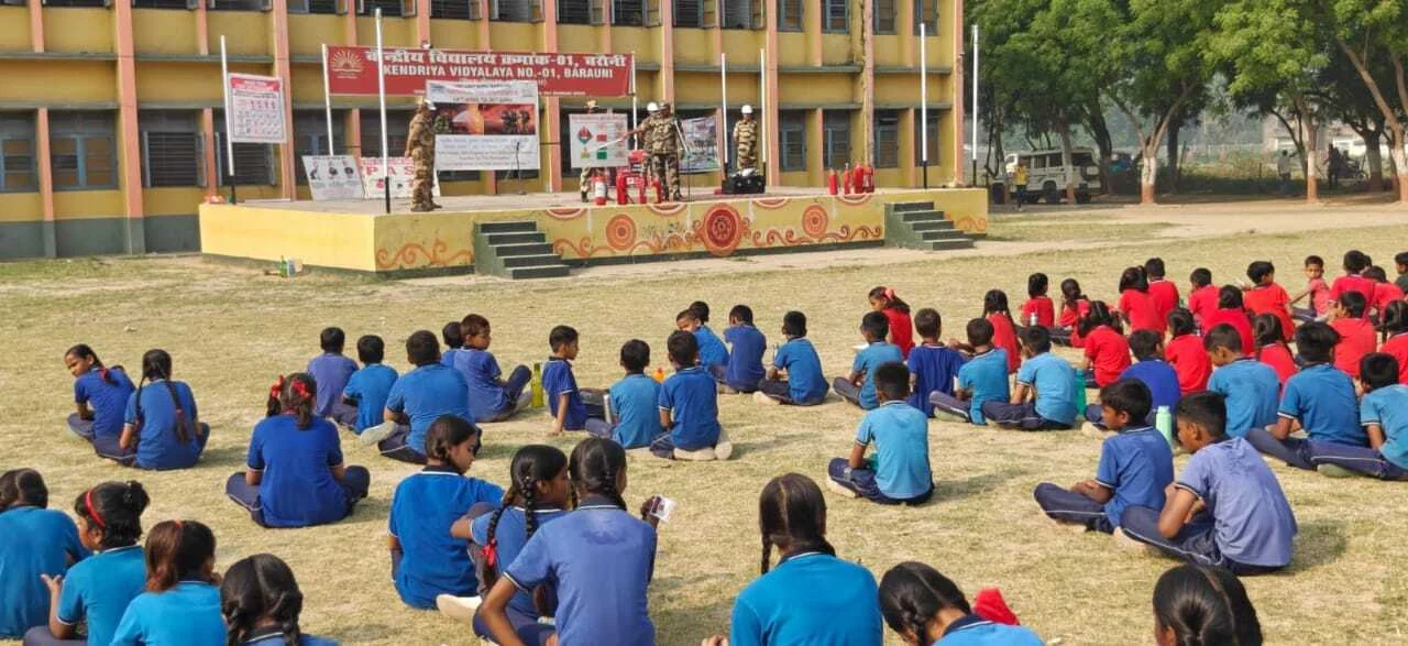 केंद्रीय विद्यालय एचयूआरएल में बरौनी में फायर सेफ्टी जागरूकता कार्यक्रम आयोजित 2