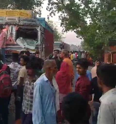 समस्तीपुर: रोसड़ा में दर्दनाक सड़क हादसा, अनियंत्रित वाहन ने 6 वर्षीय मासूम को रौंदा, मौके पर मौत; ग्रामीणों ने किया सड़क जाम और हंगामा 3