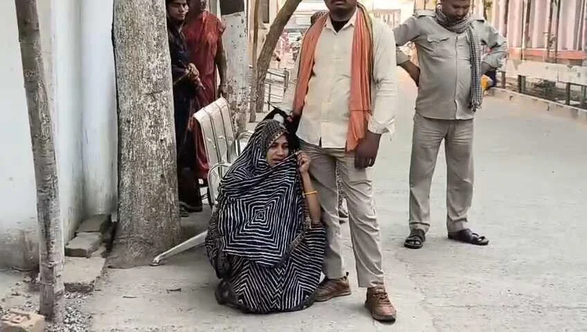 बछवाड़ा के एनएच 28 पर सड़क दुर्घटना में बाइक सवार दो मजदूर ठेकेदारों की मौत, चिरंजीवीपुर गांव के समीप हुआ हादसा 2