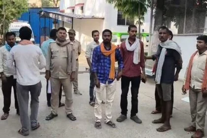 बछवाड़ा के एनएच 28 पर सड़क दुर्घटना में बाइक सवार दो मजदूर ठेकेदारों की मौत, चिरंजीवीपुर गांव के समीप हुआ हादसा 17