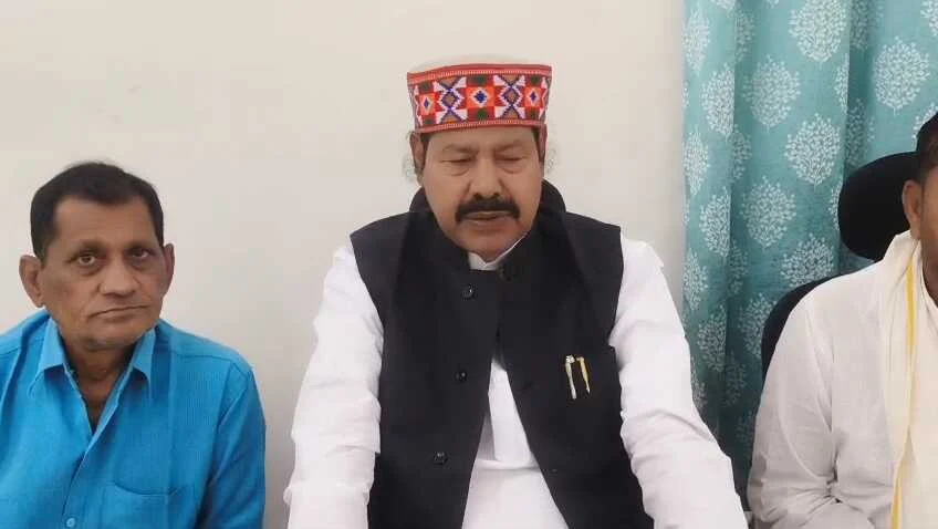 नीतीश के फिर पलटने पर बोले भाई बीरेंद्र- "तीन बार पलट चुके हैं, चौथी बार पलटे तो आश्चर्य नहीं, आगे-आगे देखिए होता है क्या" 10