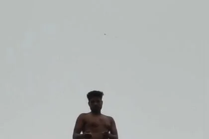 समस्तीपुर: प्रेमिका के लिए मोबाइल टावर पर चढ़ा 'मजनू', 6 घंटे तक अटकी रही प्रशासन की सांसें" 27