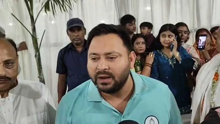 बेगूसराय में बरसे तेजस्वी यादव:- 'दारू और बालू में मदहोश है सरकार, बिहार में अपराधियों का बेखौफ़' 5