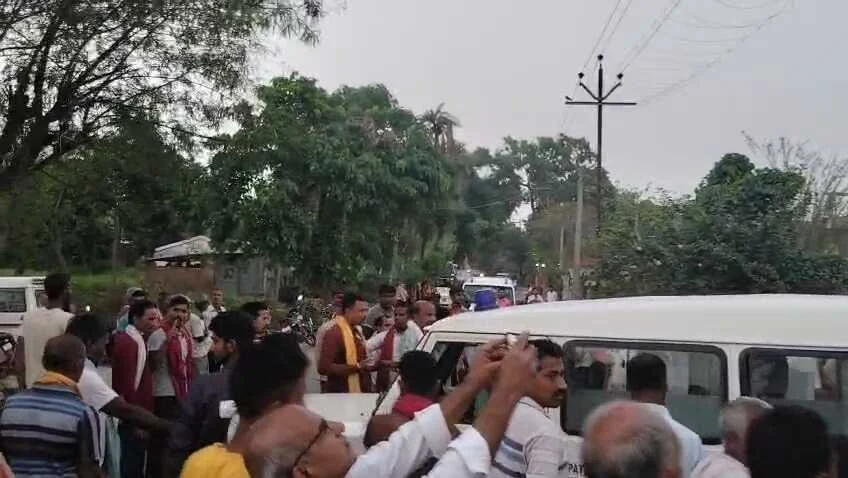 बेगूसराय में जमीनी विवाद में घायल किसान की इलाज के दौरान मौत, कोर्ट से केस जीतने के बाद भी दबंगों ने मारी थी गोली 4