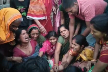 बेगूसराय में जमीनी विवाद में घायल किसान की इलाज के दौरान मौत, कोर्ट से केस जीतने के बाद भी दबंगों ने मारी थी गोली 51