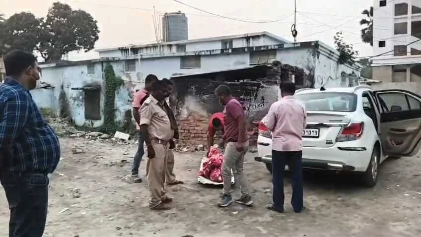 समस्तीपुर: दहेज की वेदी पर चढ़ी एक और विवाहिता, जमीन रजिस्ट्री के लिए 4 लाख नहीं देने पर पीट-पीटकर हत्या 2