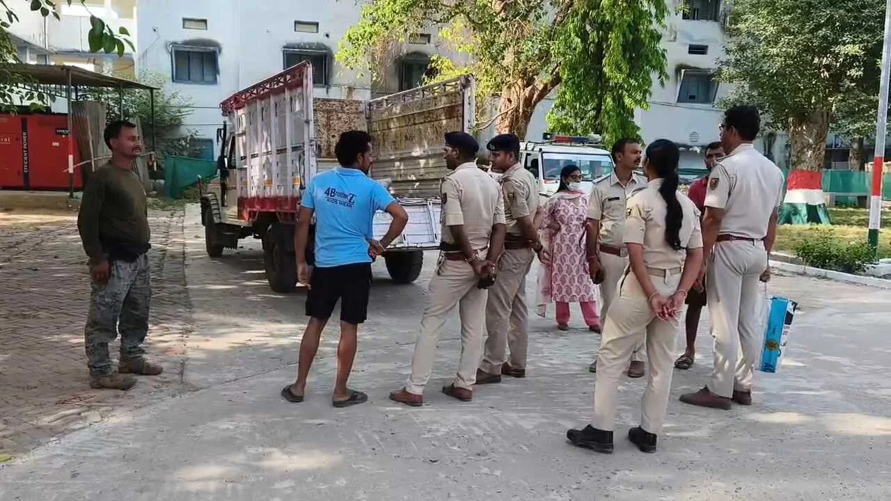 नालंदा: कमरे से मां-बेटी का शव बरामद, गला दबाकर हत्या का आरोप, पति हिरासत में, संपत्ति विवाद में हत्या का आरोप  4