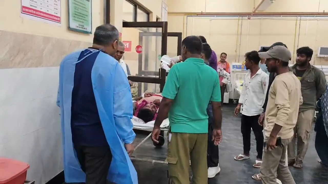 नालंदा: अपराधियों ने पिता पुत्र को मारी गोली,पिता पुत्र गंभीर रूप से जख्मी, शराब और ब्राउन शुगर बेचने से किया था मना 4