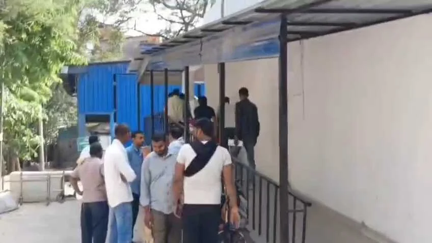 बेगूसराय में तेज रफ्तार ट्रक ने बाइक सवार टेक्नीशियन को रौंदा, मौके पर ही दर्दनाक मौत 4