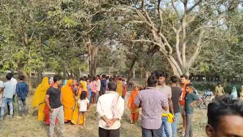 समस्तीपुर: आम के बगीचे में फंदे से लटका मिला युवक, इलाके में सनसनी 3