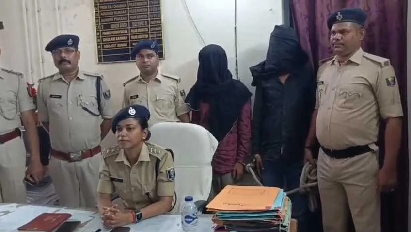 नालंदा: हिलसा में वाहन चेकिंग के दौरान हिलसा पुलिस को बुढ़वा स्थान के पास मिला बड़ी सफलता, 3 देशी कट्टा और 43 कारतूस के साथ दो बदमाश दबोचे गए 2