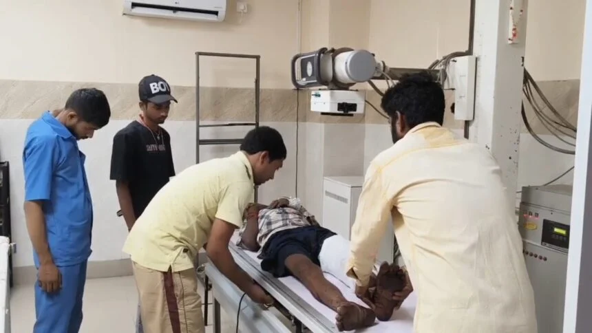 नालंदा: शादी समारोह के दौरान गाड़ी हटाने के  विवाद में दो पक्षों हुई मारपीट और गोलीबारी, गोलीबारी के दौरान अधेड़ को गोली लगने से घायल 1