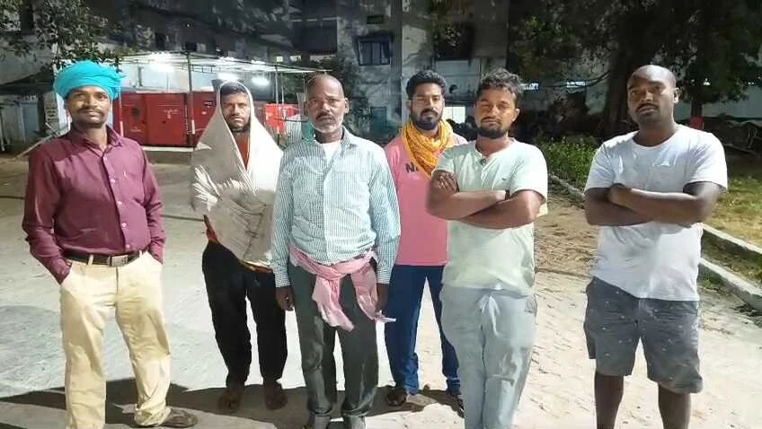 नालंदा:स्नान के दौरान डूबने से 2 बच्चियों की मौत, सरमेरा थाना क्षेत्र के दुर्गास्थान तालाब की घटना; परिवार में कोहराम 4