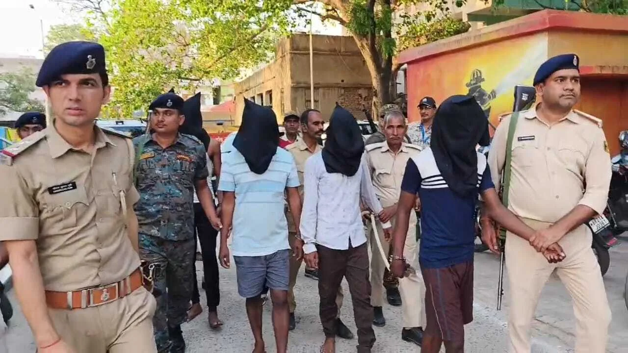 नालंदा: भीड़ द्वारा महिला के साथ चीरहरण का प्रयास और मारपीट मामले में नूरसराय पुलिस ने कुल छह आरोपी को पुलिस ने किया गिरफ्तार, वायरल वीडियो के आधार पर हुई कार्रवाई 8