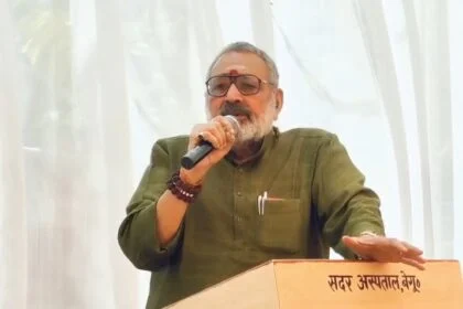 बेगूसराय में गरजे गिरिराज सिंह: "देश को इस्लामिक राष्ट्र बनाने की चाहत पाल रहे मुस्लिम संगठन, लागू होकर रहेगा UCC" 27