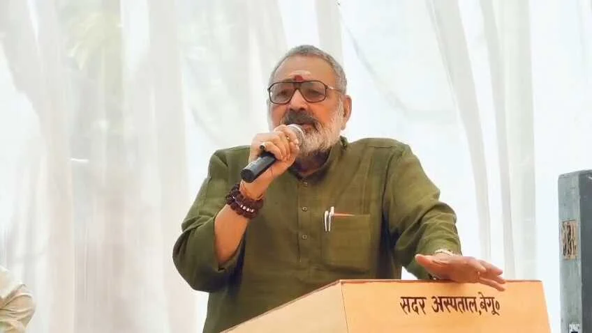 बेगूसराय में गरजे गिरिराज सिंह: "देश को इस्लामिक राष्ट्र बनाने की चाहत पाल रहे मुस्लिम संगठन, लागू होकर रहेगा UCC" 6