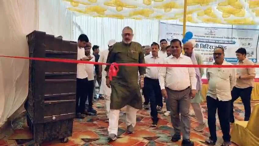 बेगूसराय में गरजे गिरिराज सिंह: "देश को इस्लामिक राष्ट्र बनाने की चाहत पाल रहे मुस्लिम संगठन, लागू होकर रहेगा UCC" 2